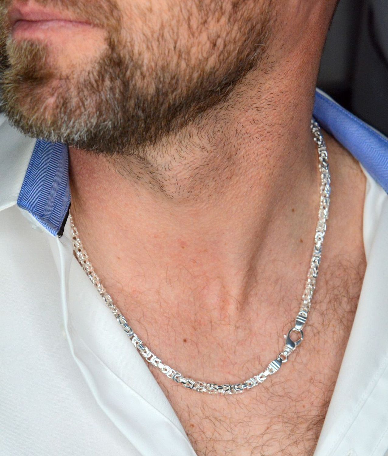 Łańcuszek srebrny splot królewski 925, DIA-LAN-12525-925 4,4mm Naszyjnik męski srebrny splot typu królewski to propozycja od sklepu Jubilerskiego Diament. Naszyjnik stanowi mocny, efektowny.jpg